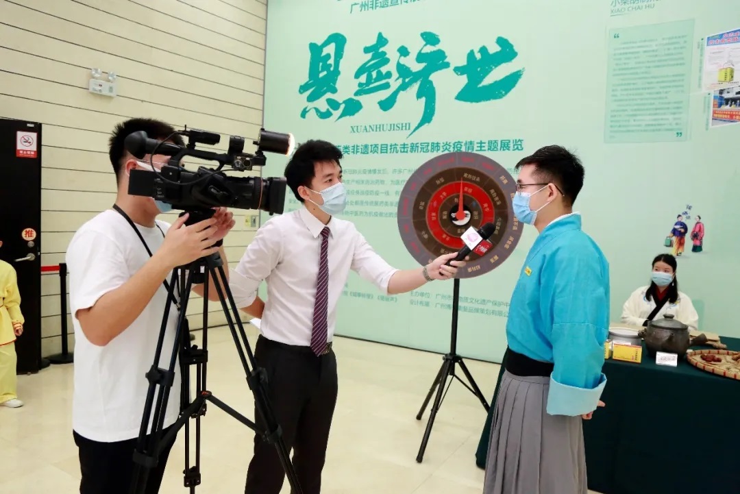 非遗日悬壶济世论抗疫，幼柴胡直播首秀放荣耀！